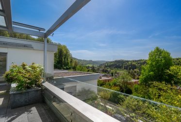 RESERVED - Family appeal with views & serenity